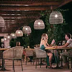 Contessina Ξενοδοχείο Τσιλιβί